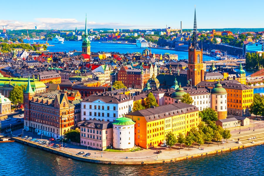 International Movers & Relocation Services to Sweden and Abroad